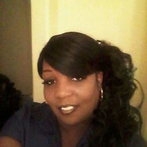 Meet your Posher, Toya